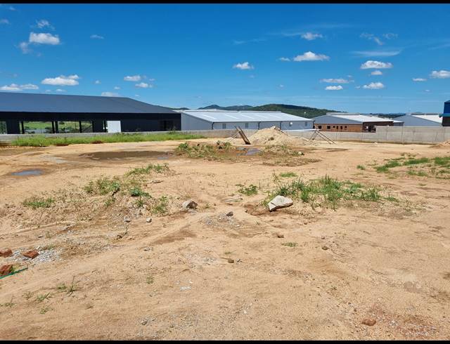 1,800M² WAREHOUSE TO LET IN RIVERSIDE INDUSTRIAL PARK